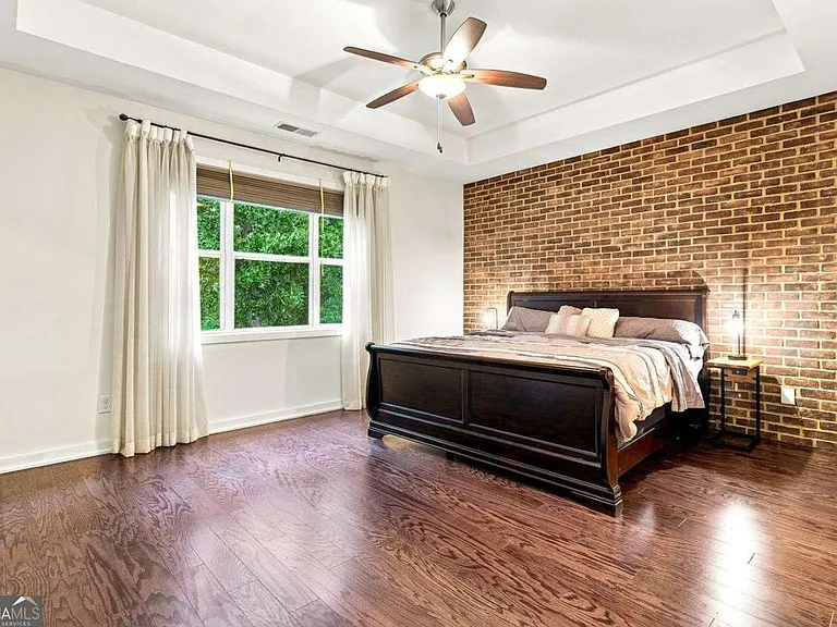 826 Canterbury Overlook — Photo 23