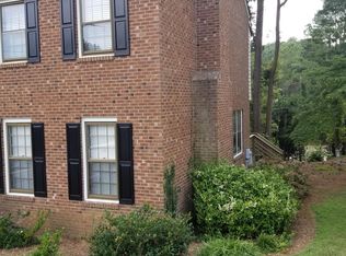 6107 Highcastle Ct, Raleigh, NC 27613