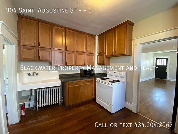 4th image of 304 Saint Augustine St APT 1