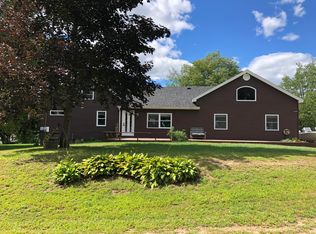 2 Spring St, Jay, ME 04239