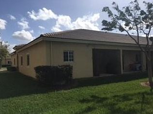 5th image of 3373 NE 11th Dr #0