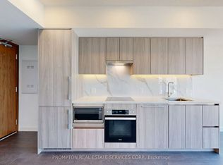 1 Concord Cityplace Way #2015, Toronto, ON M5V 3V4