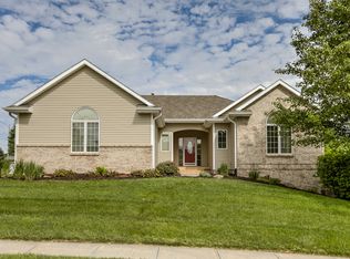 10001 S 175th Cir, Omaha, NE 68136