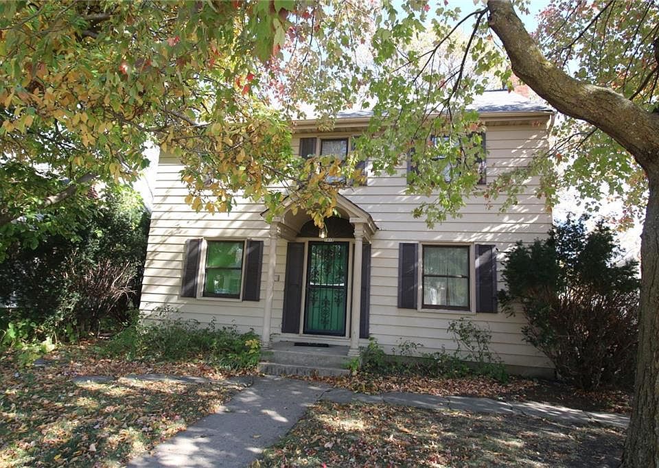 1st image of 1012 Roosevelt Ave