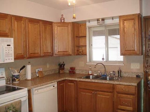 4th image of 616 Beechwood Ave