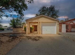 1909 Lee Loop NE, Rio Rancho, NM 87144