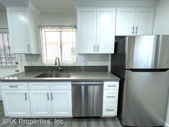 2nd image of 3711 Westwood Blvd