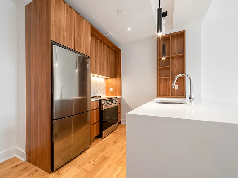 26-41 3rd St #713 — Photo 3