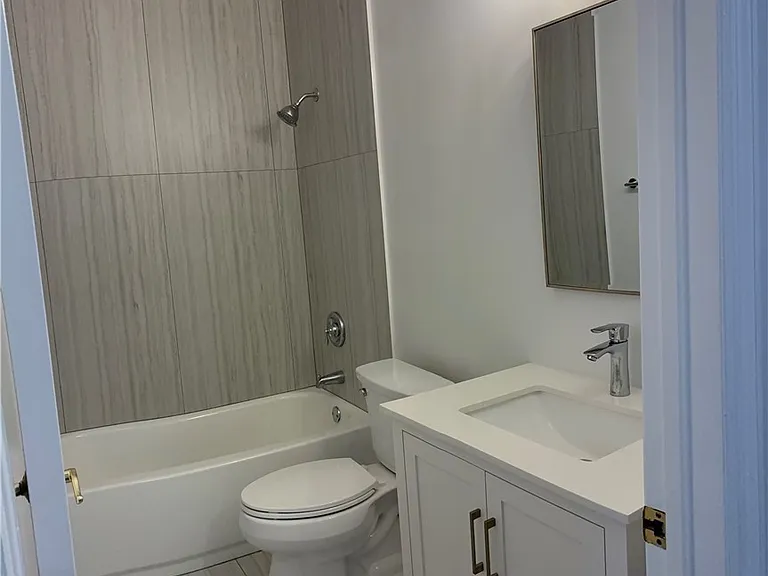 15401 Bellamar Cir #621 — Photo 16