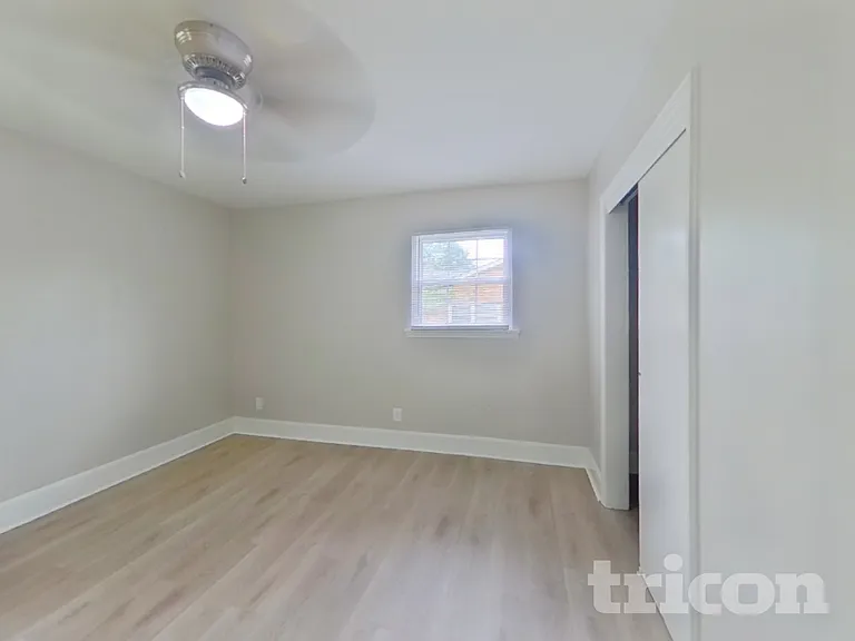 7511 Monroe Rd — Photo 9