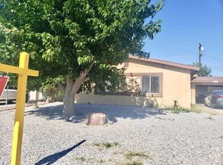 14379 Mojave Dr, Victorville, CA 92395