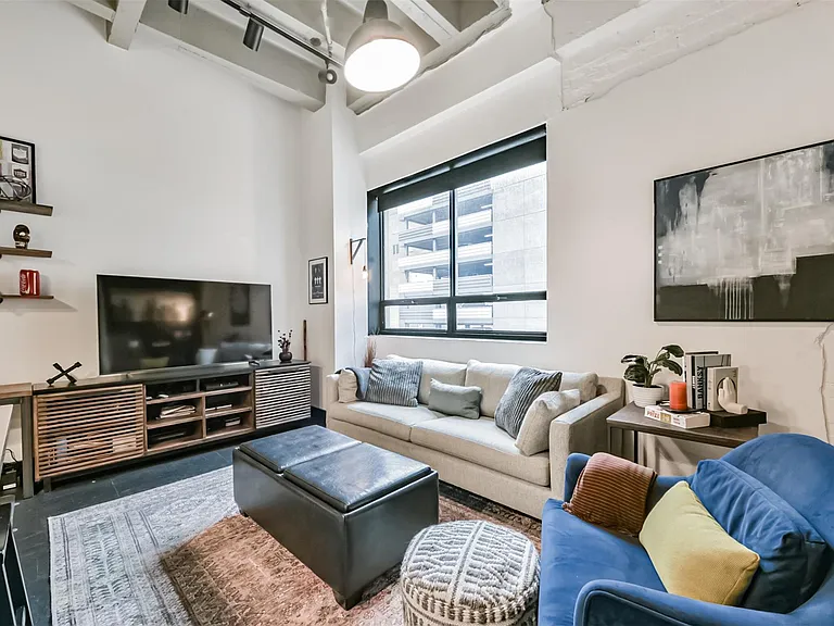 705 Main St #321 — Photo 31