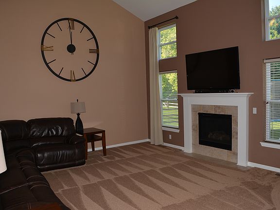4th image of 429 Nora Dr