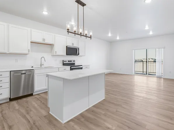 2465 62nd Ave S, Fargo, ND