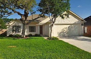 1st image of 627 Algerita Dr
