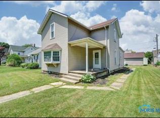 310 Perry St, Pemberville, OH
