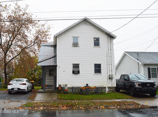94 Montcalm St, Glens Falls, NY 12801