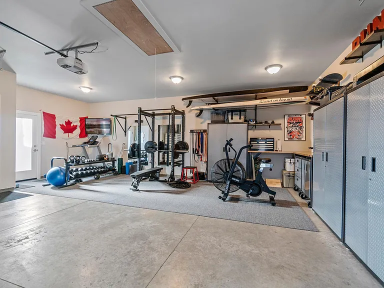 62719 Mehama Dr — Photo 39