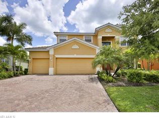 8561 Colony Trace Dr, Fort Myers, FL 33908