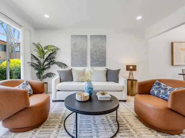 1561 Marina Ct Unit E, San Mateo, CA 94403