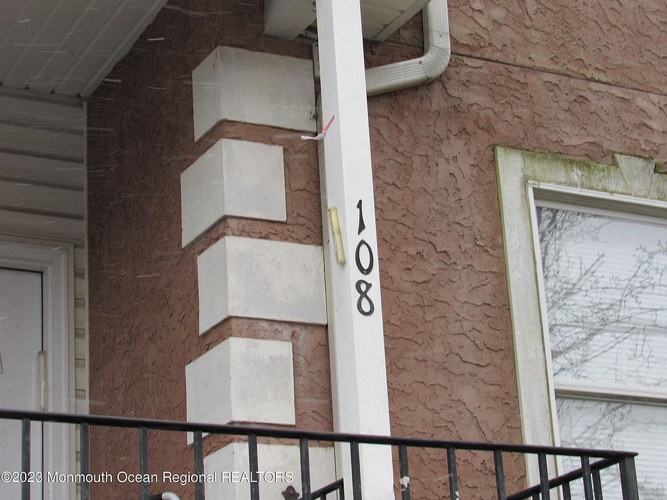 2nd image of 108 Elmhurst Boulevard
