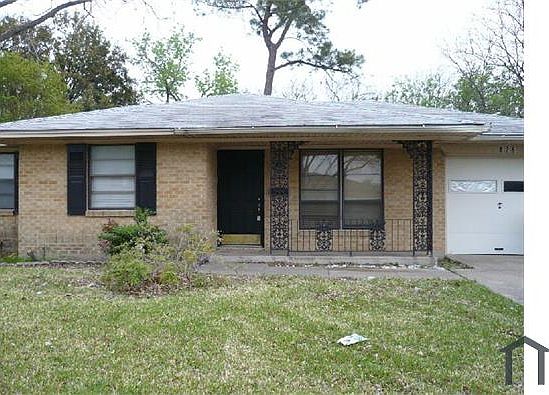 1st image of 826 Monica Dr