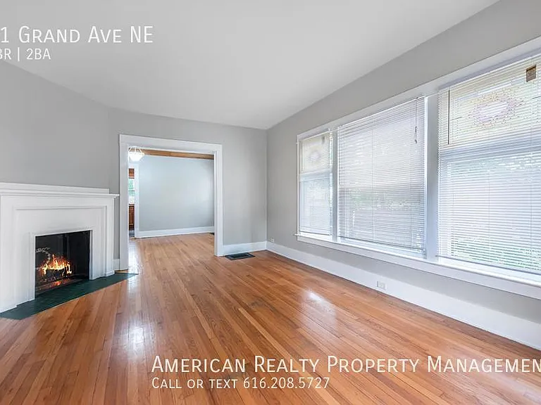 61 Grand Ave NE — Photo 11