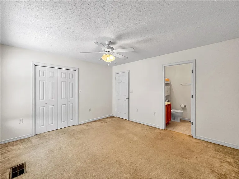994 Scenic Oak Ln — Photo 22