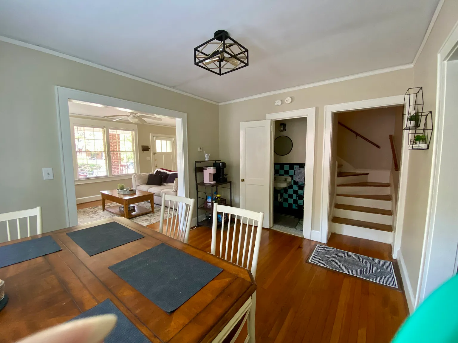 3 bed, 2.5 bath, 1500 sqft, $2,500 — Photo 4