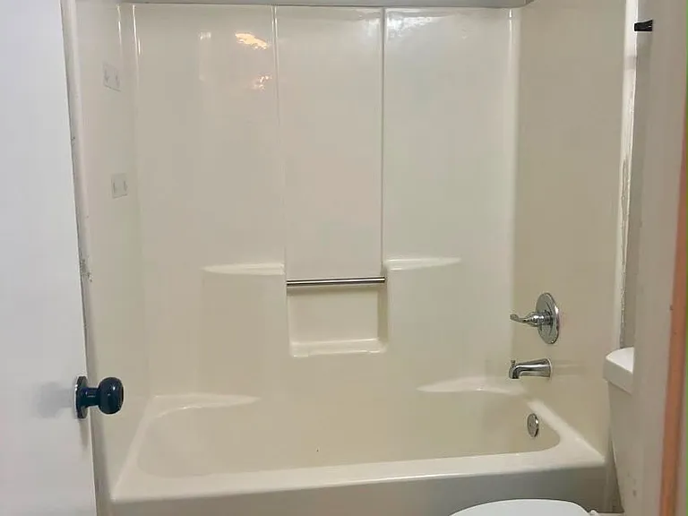 1612 Riverside Trl NE — Photo 9