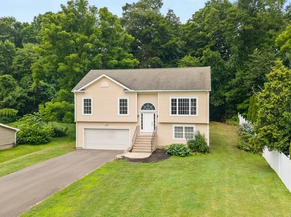 10 West St, Woodbridge, CT 06525
