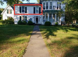 135 S Main St APT 5, Bowling Green, VA 22427