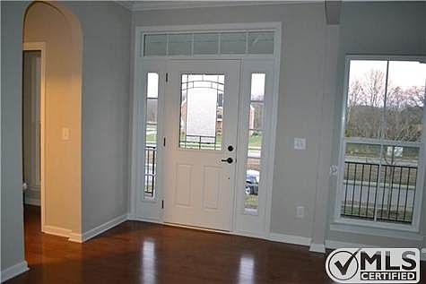 2nd image of 818 Shade Tree Ln