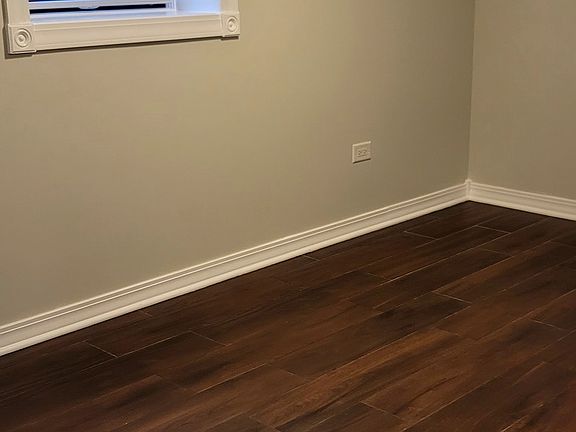3rd image of 1722 N Keating Ave