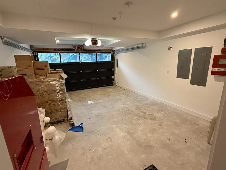 7 Adelaide Pl — Photo 30
