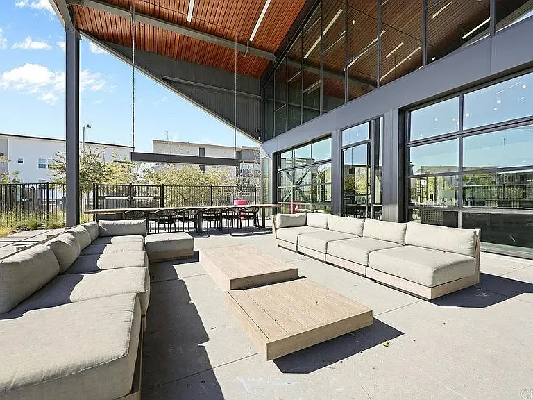 10526 Coupland Way — Photo 9