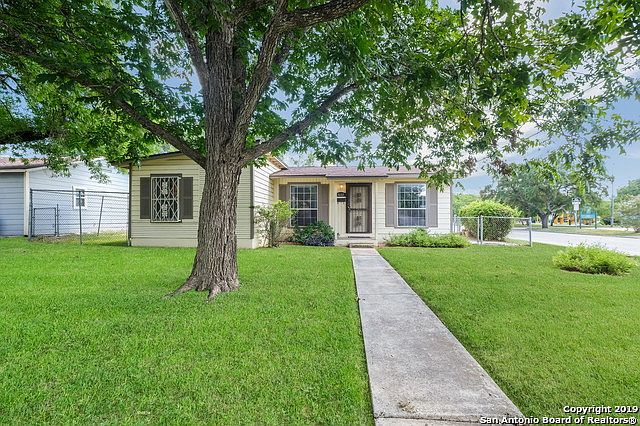 1st image of 3602 Southport Dr