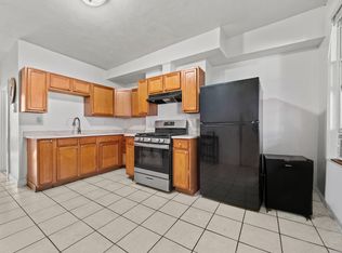 150 Bremen St APT 2, Boston, MA 02128