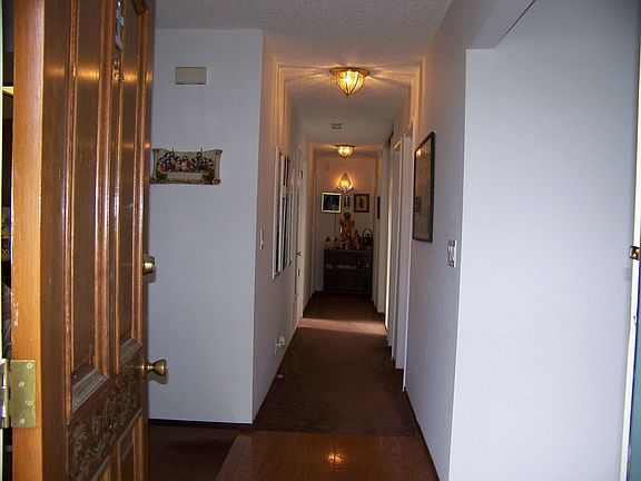 5th image of 489 Quartz Ln