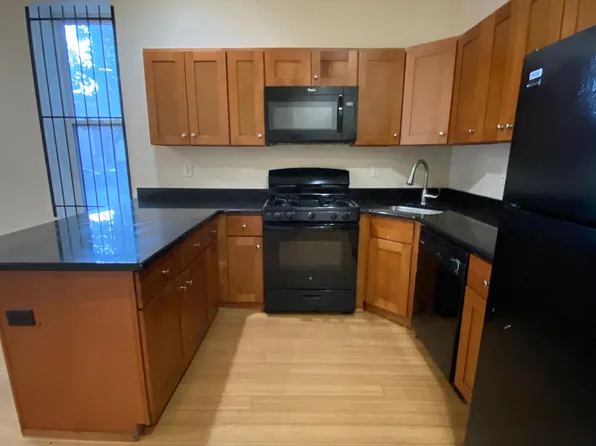 1719 W Montgomery Ave, Philadelphia, PA