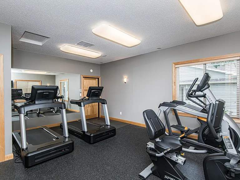 2162 Sparrow Pl SE — Photo 32