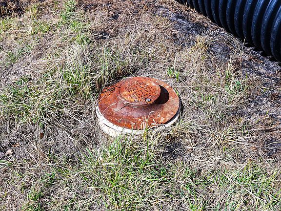 4th image of 3493 W Windy Poplars Rd