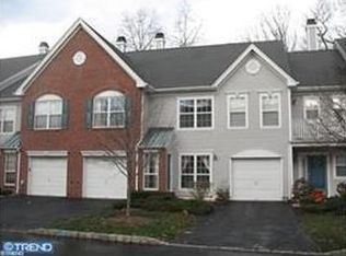 6 Henry Ct, Plainsboro, NJ 08536