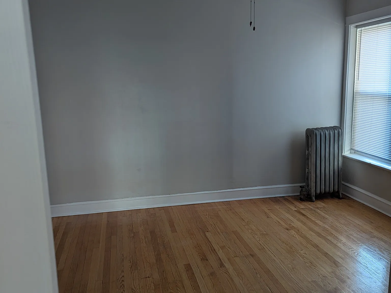 2 bed, 1000 sqft, $1,525 — Photo 4