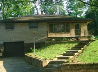 376 Locust Ln, Knightstown, IN 46148