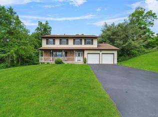 14 Cheesecote Court, Stony Point, NY 10980