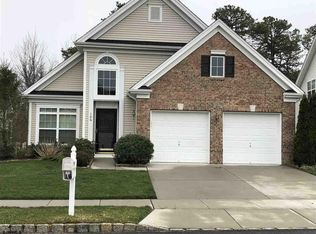 106 Snowdrop Rd, Egg Harbor Township, NJ 08234