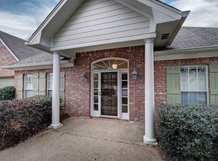 138 Middle Field Dr, Canton, MS 39046