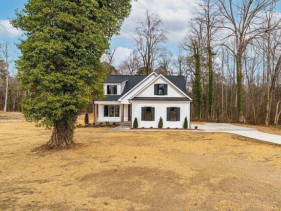 2nd image of 4029 Lake Wendell Rd