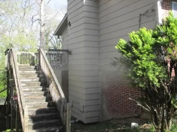 544 16th Ter NW, Birmingham, AL 35215